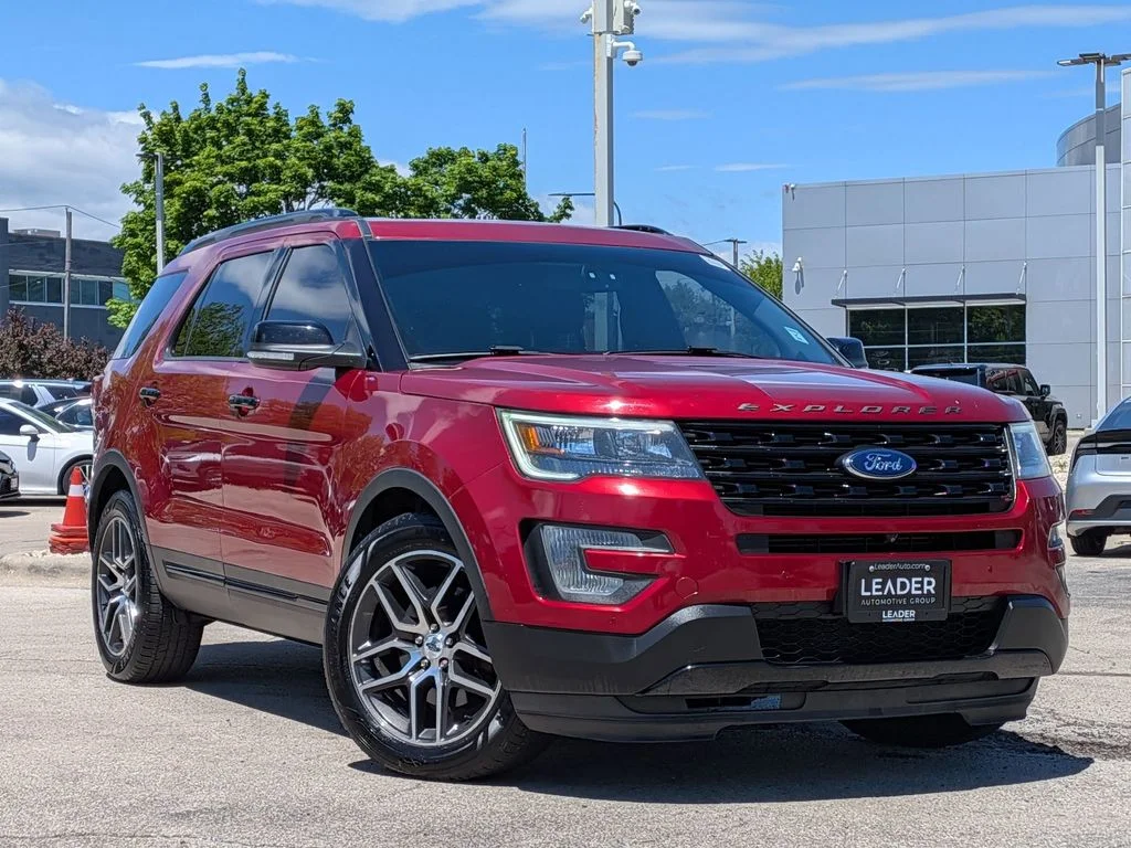 Used 2016 Red Ford Sport image 1