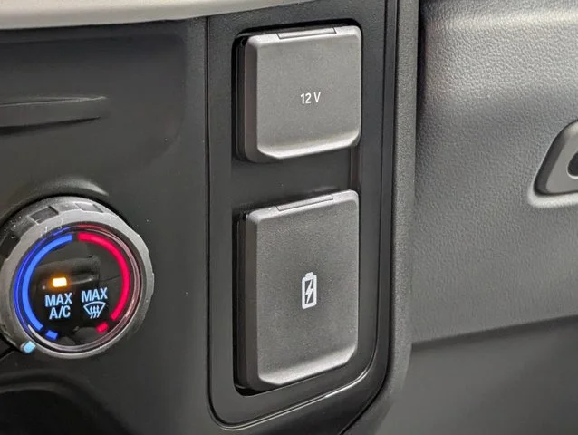 New 2026 Oxford White Ford F-450® XL image 38