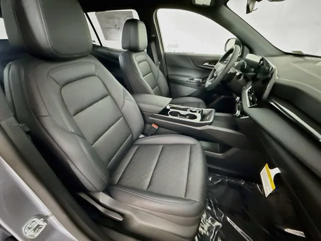 New 2027 Sterling Gray Metallic Chevrolet LT image 28