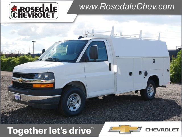 2025 Chevrolet Express 3500 139" WB's photo