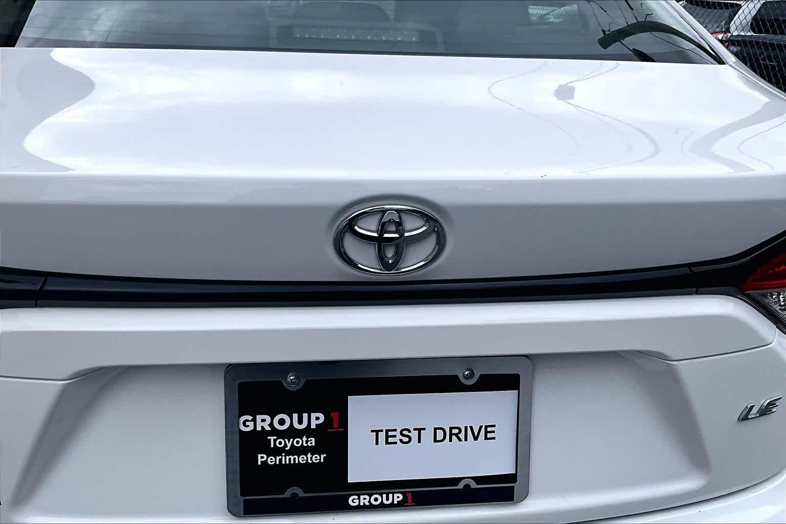 Used 2024 Ice Cap Toyota LE image 31