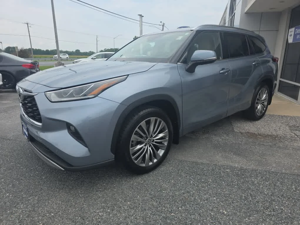 2021 Toyota Highlander Platinum