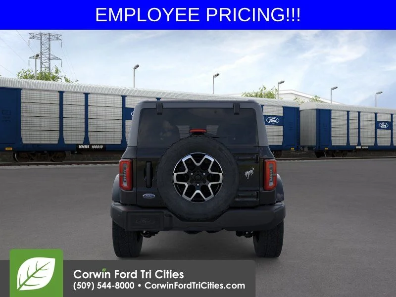 New 2026 Shadow Black Ford Outer Banks image 6