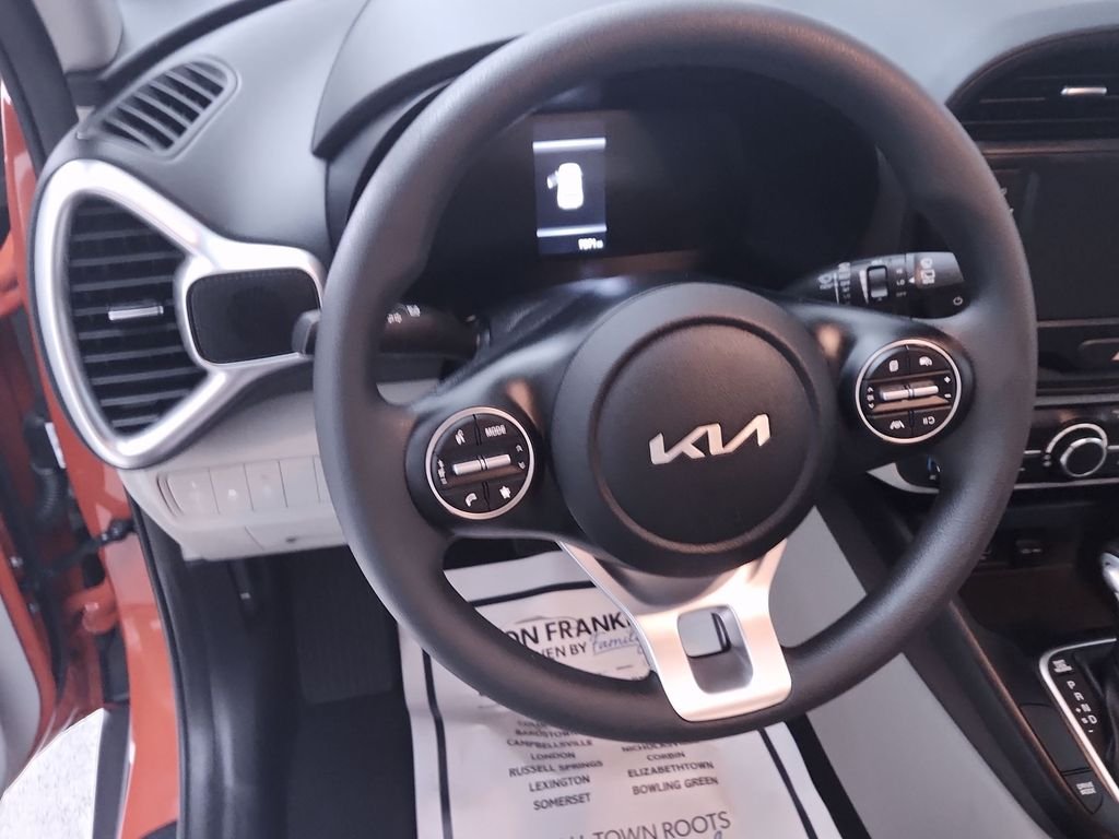 Used 2025 Red Kia LX image 14