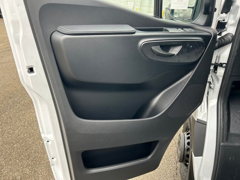 New 2026 Arctic White Mercedes-Benz Cargo 170 WB image 10