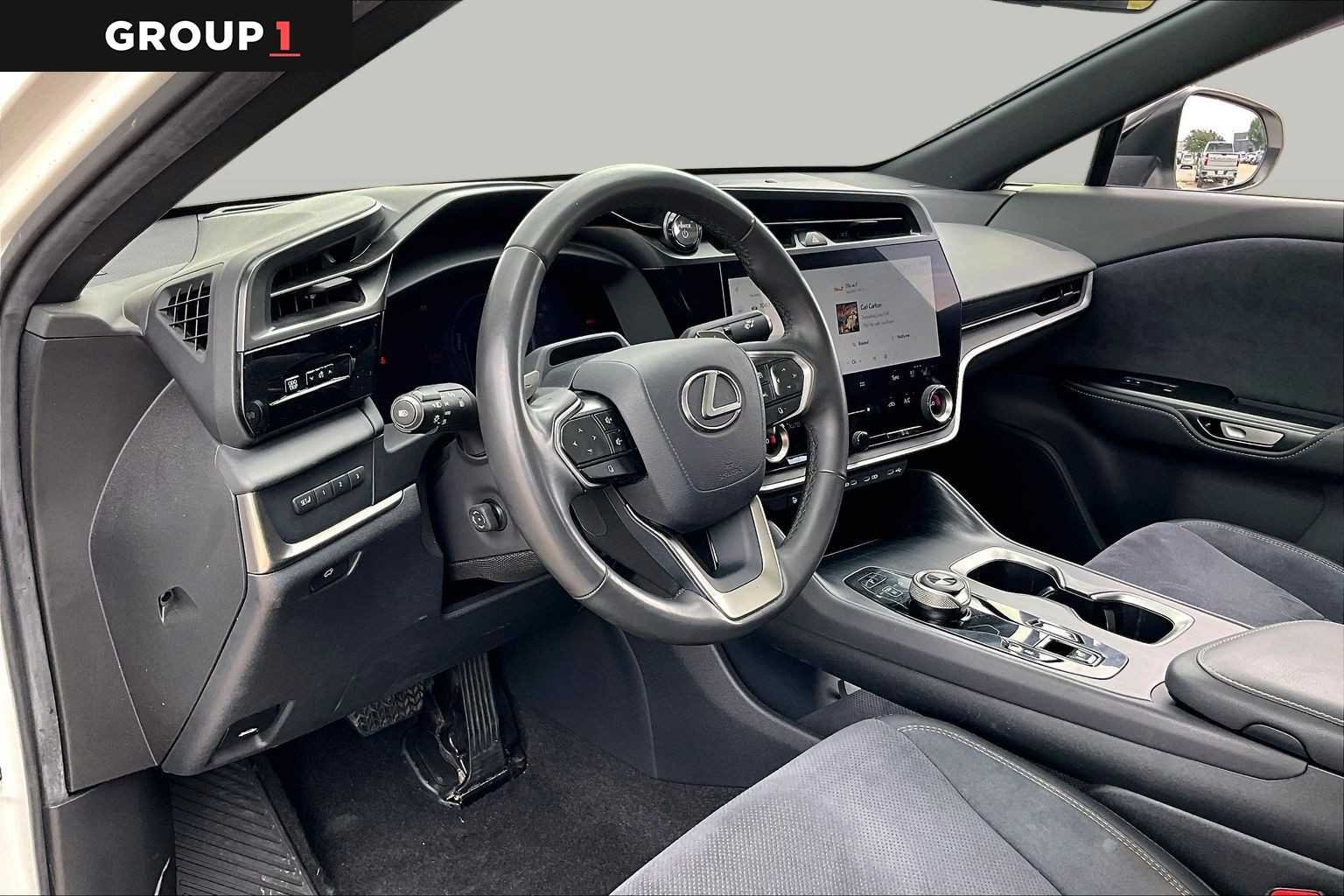 Certified Used 2023 Eminent White Pearl Lexus Luxury image 14