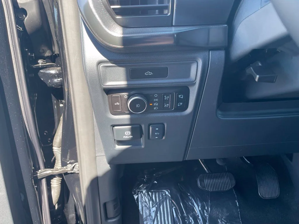 New 2026 Agate Black Metallic Ford Lariat® image 13