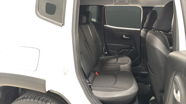 Used 2023 Alpine White Jeep Altitude image 25