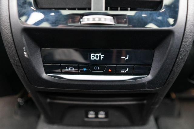 Used 2020 Glacier Silver Metallic BMW xDrive30i image 33