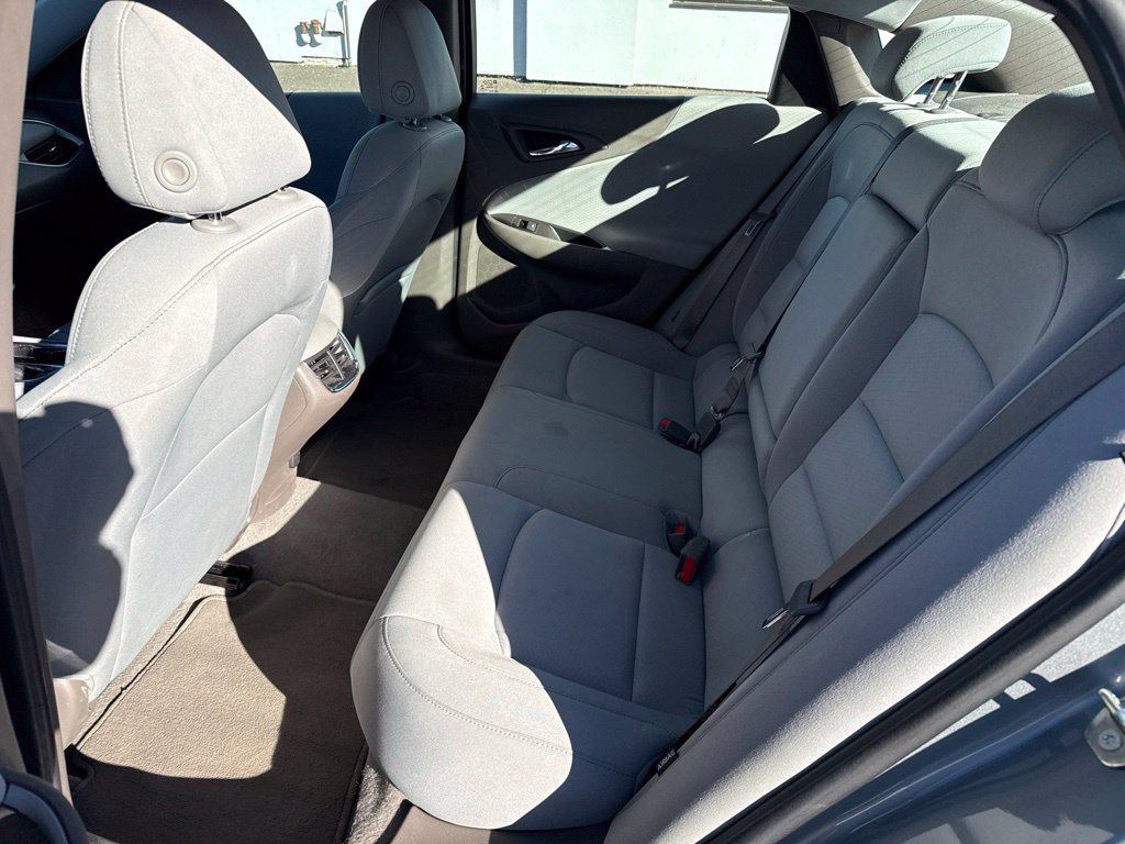 Used 2024 Sterling Gray Metallic Chevrolet 1LT image 33