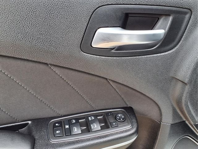 Used 2022 White Dodge R/T Scat Pack image 25