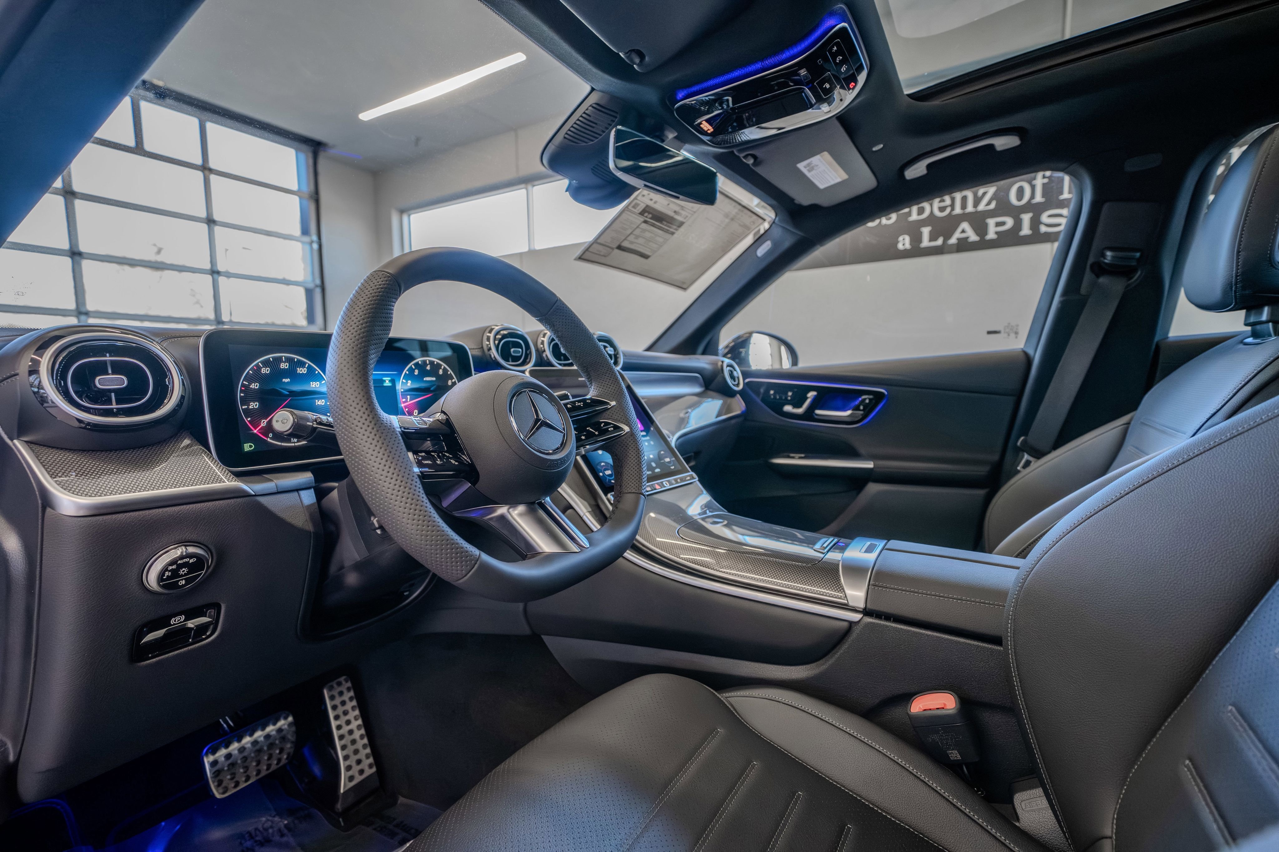 2026 Mercedes-Benz GLC Base - Photo 6