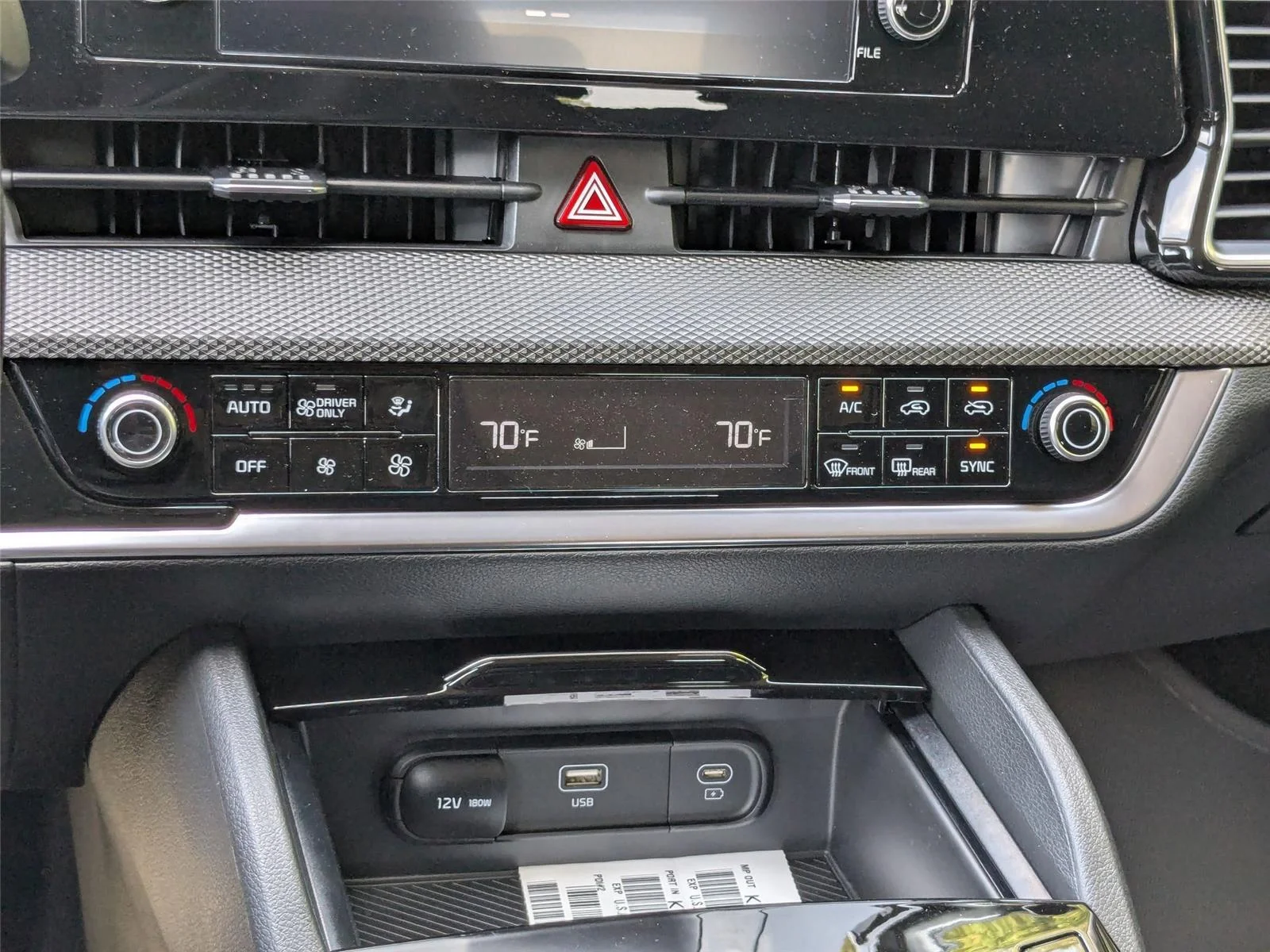 2025 Kia Sportage LX Hybrid - Photo 23