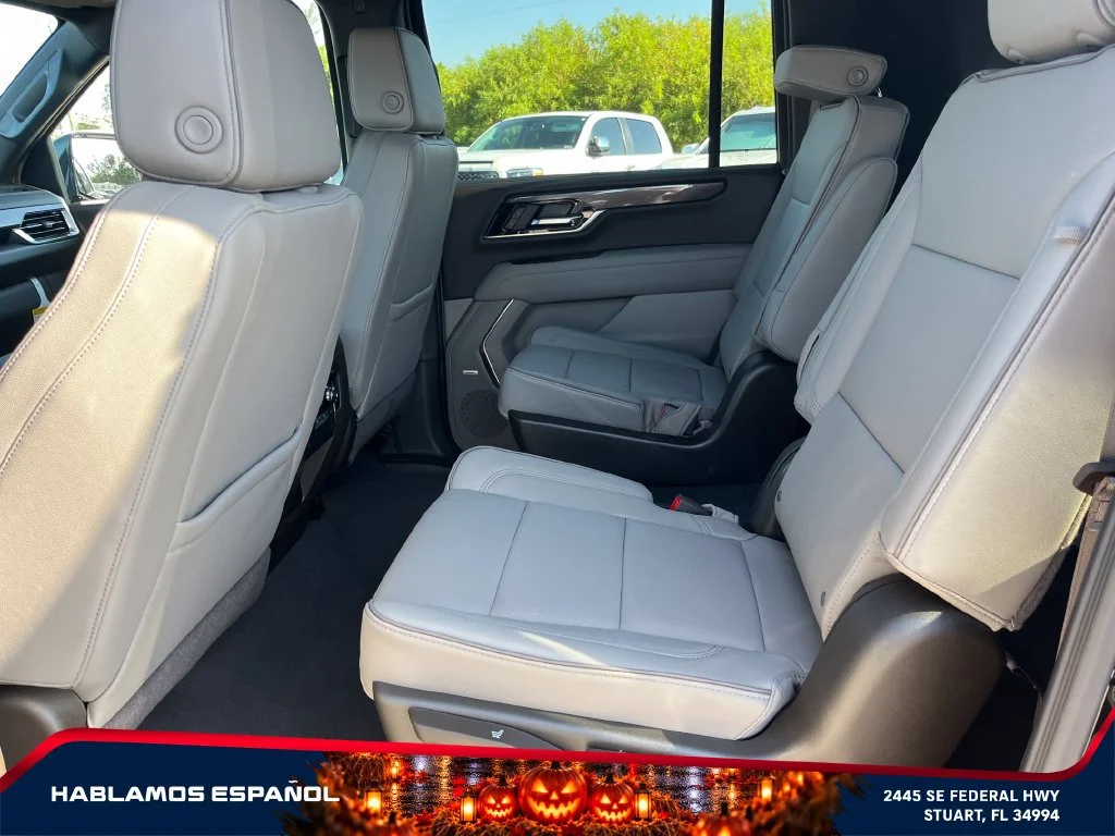 New 2026 Onyx Black GMC Elevation image 11