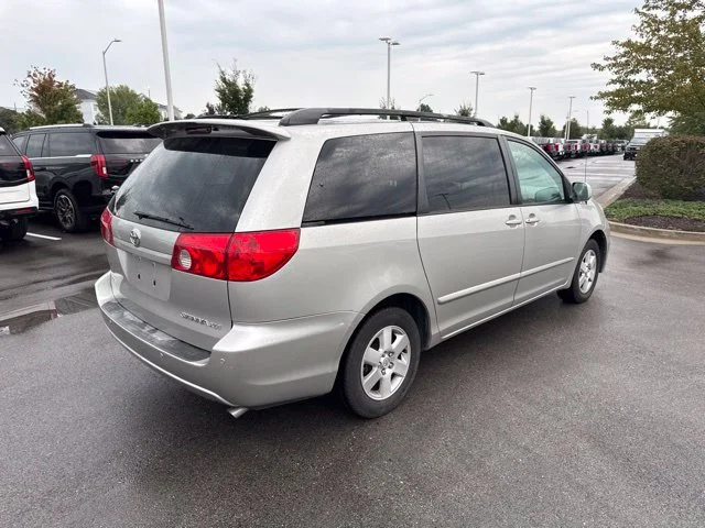 Used 2008 Silver Shadow Pearl Toyota XLE image 7