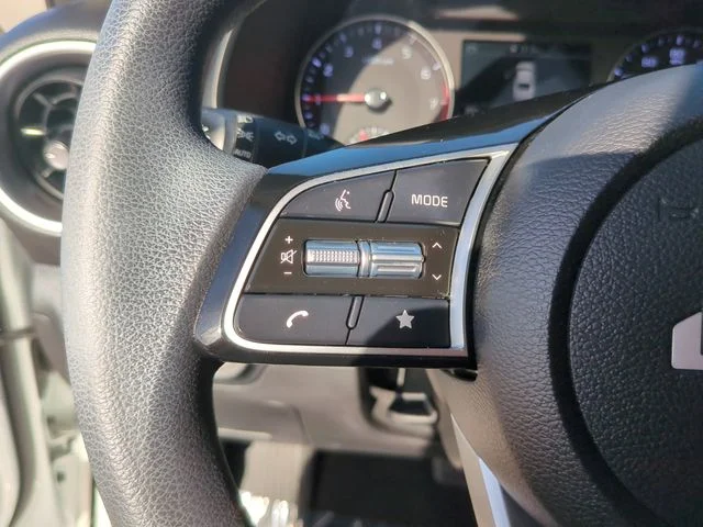 Used 2024 White Kia LXS image 24