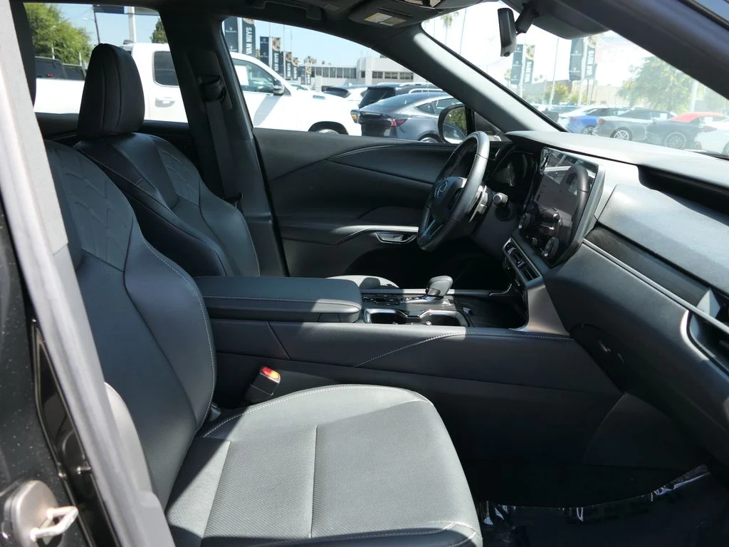 Used 2024 Caviar Lexus Premium image 26