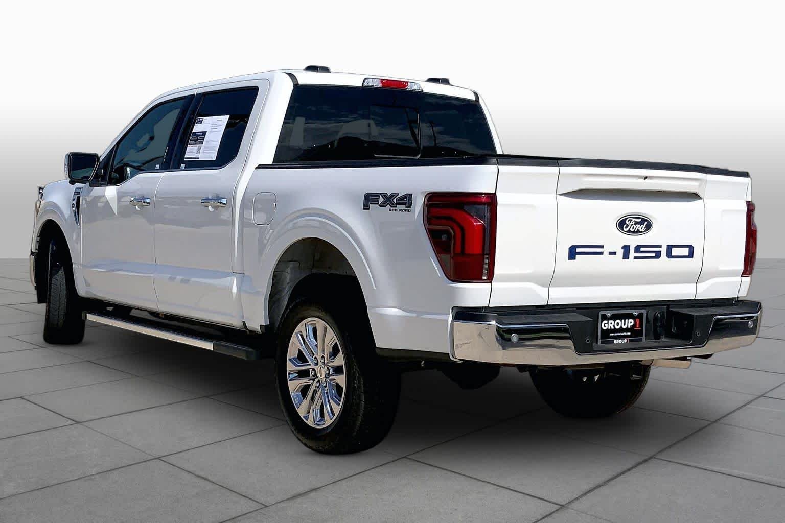 Used 2024 Star White Metallic Tri-Coat Ford LARIAT image 12
