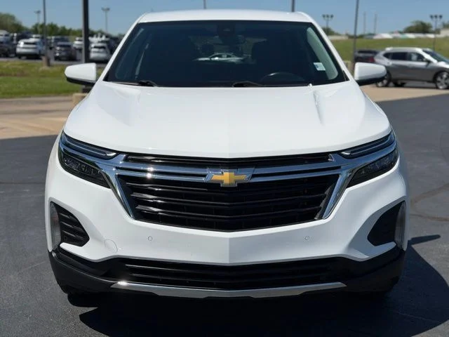 Used 2022 Chevrolet Equinox 2FL with VIN 2GNAXJEV1N6120468 for sale in Augusta, KS