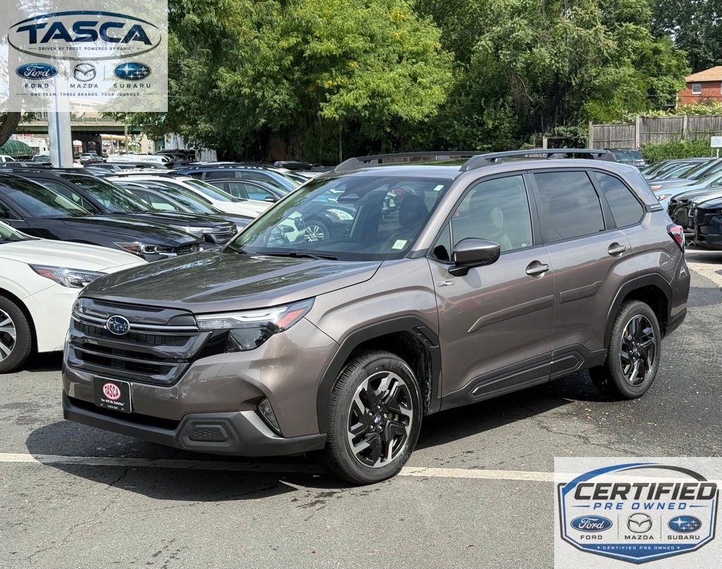 Used 2025 Brown Subaru Premium image 1