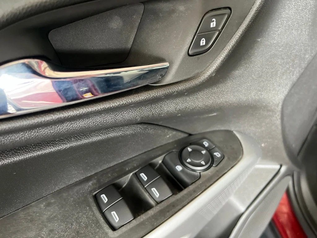 Used 2024 Red Chevrolet LS image 4