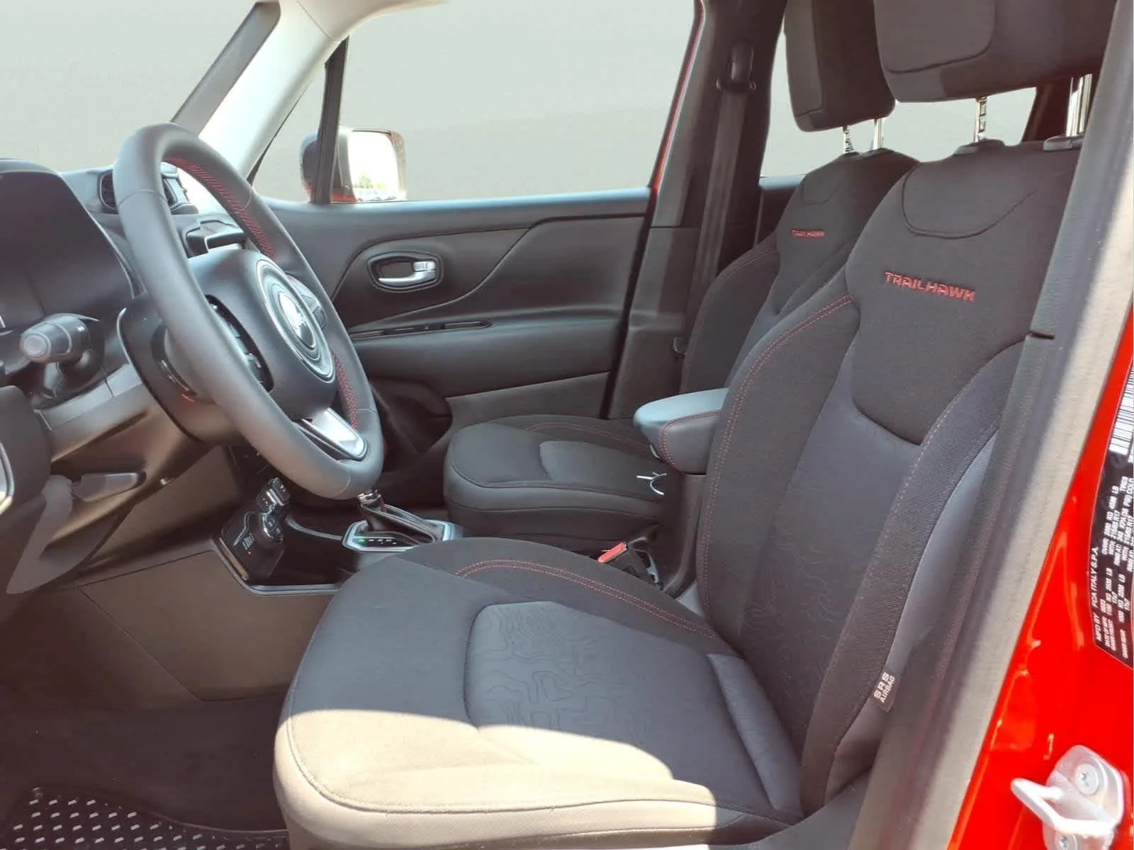 Used 2023 Colorado Red Clearcoat Jeep Trailhawk image 15