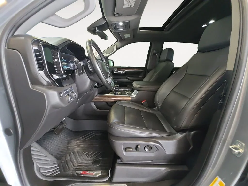 Used 2024 Sterling Gray Metallic Chevrolet LT Trail Boss image 11