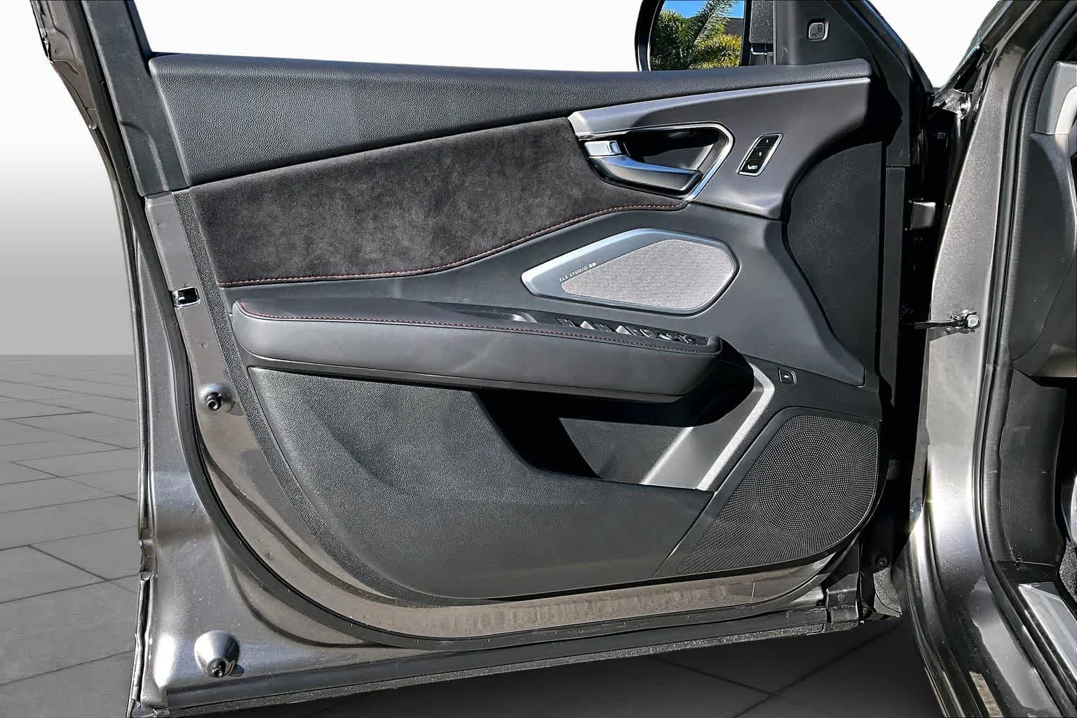 Used 2026 Liquid Carbon Metallic Acura w/A-Spec Package image 11