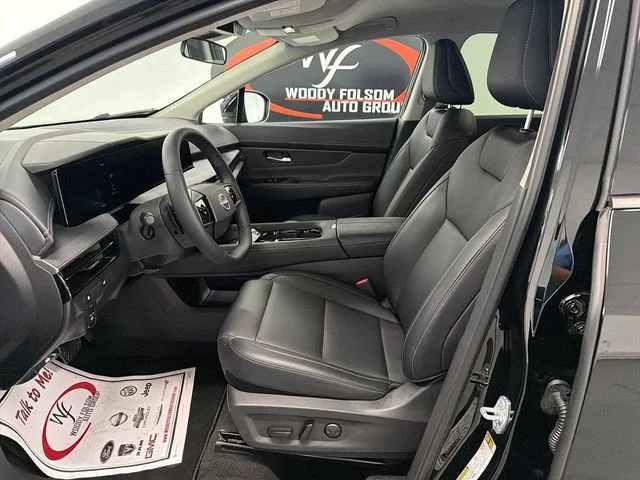 Used 2025 Black Nissan SV image 9