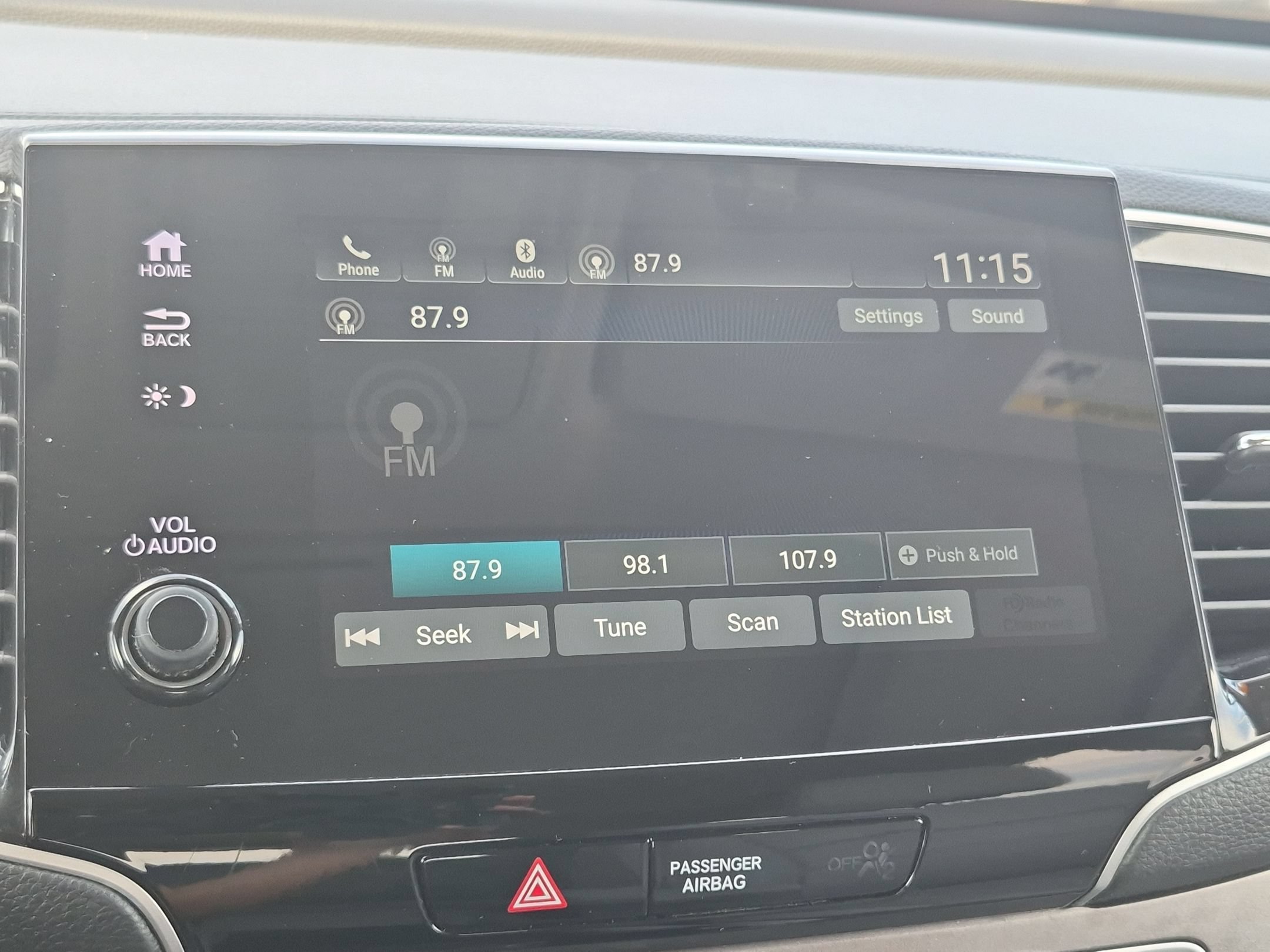 2021 Honda Pilot EX-L - Photo 18