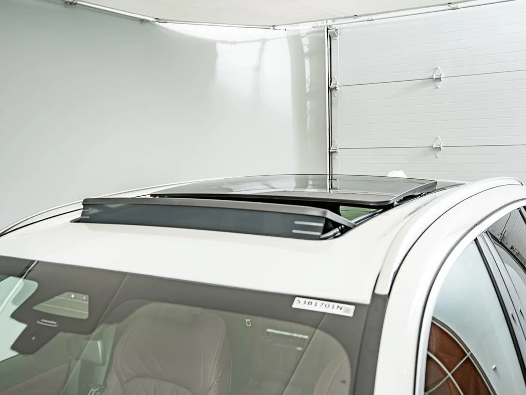 New 2026 Alpine White BMW xDrive40i image 17
