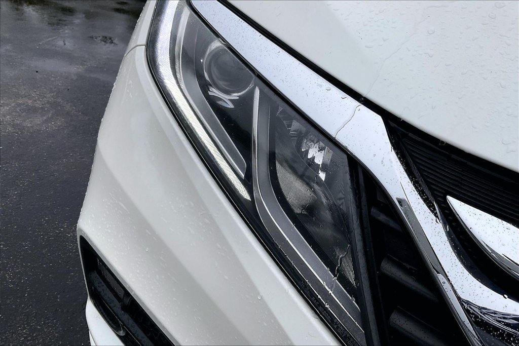 Used 2019  Honda EX image 30