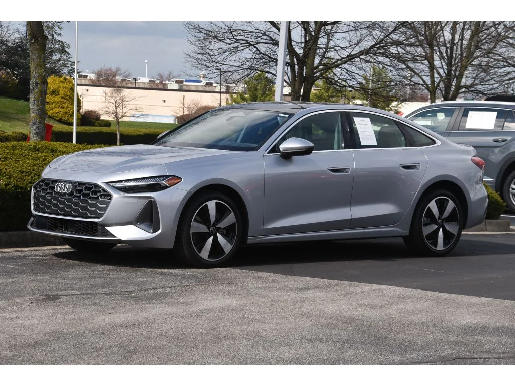 Used 2025 Florett Silver Metallic Audi Premium Plus image 7