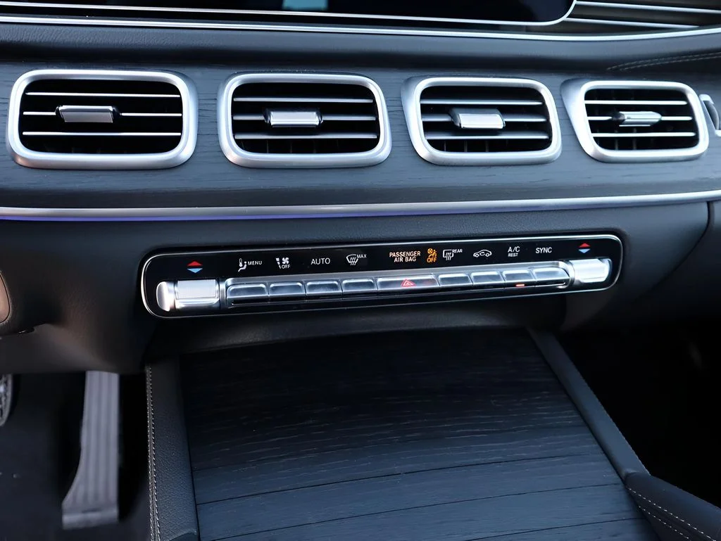 New 2026 Selenite Gray Metallic Mercedes-Benz GLE 350 image 44