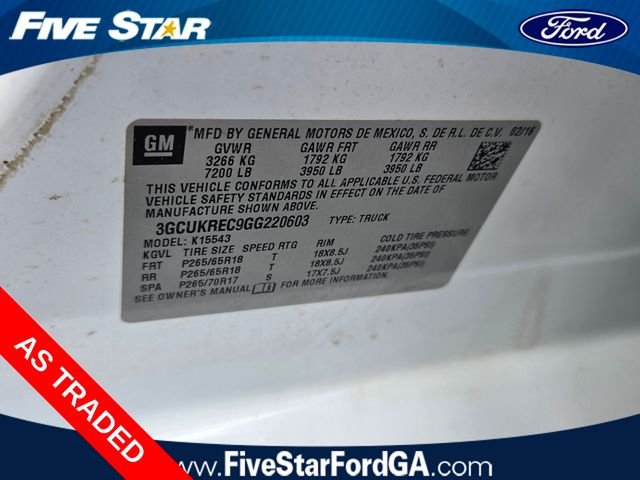 Used 2016 Pearl Chevrolet LT image 17