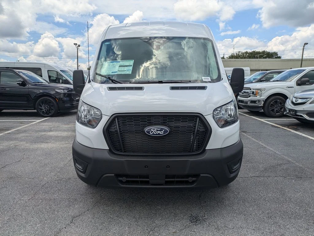 New 2026 Oxford White Ford Base image 9