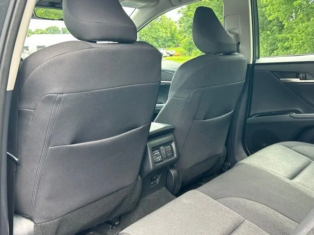 Certified Used 2025  Toyota LE image 31