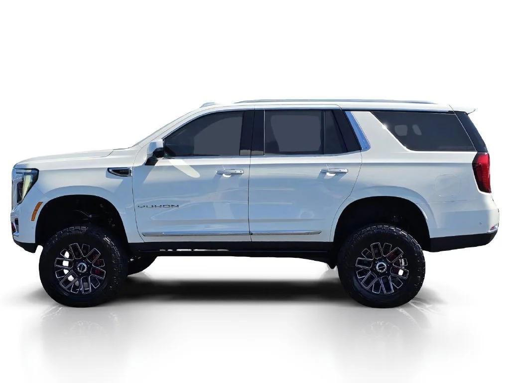 New 2026 Summit White GMC Elevation image 33