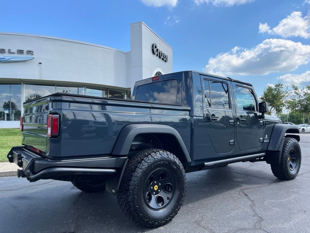 Used 2017 Rhino Clearcoat Jeep Unlimited Rubicon image 47