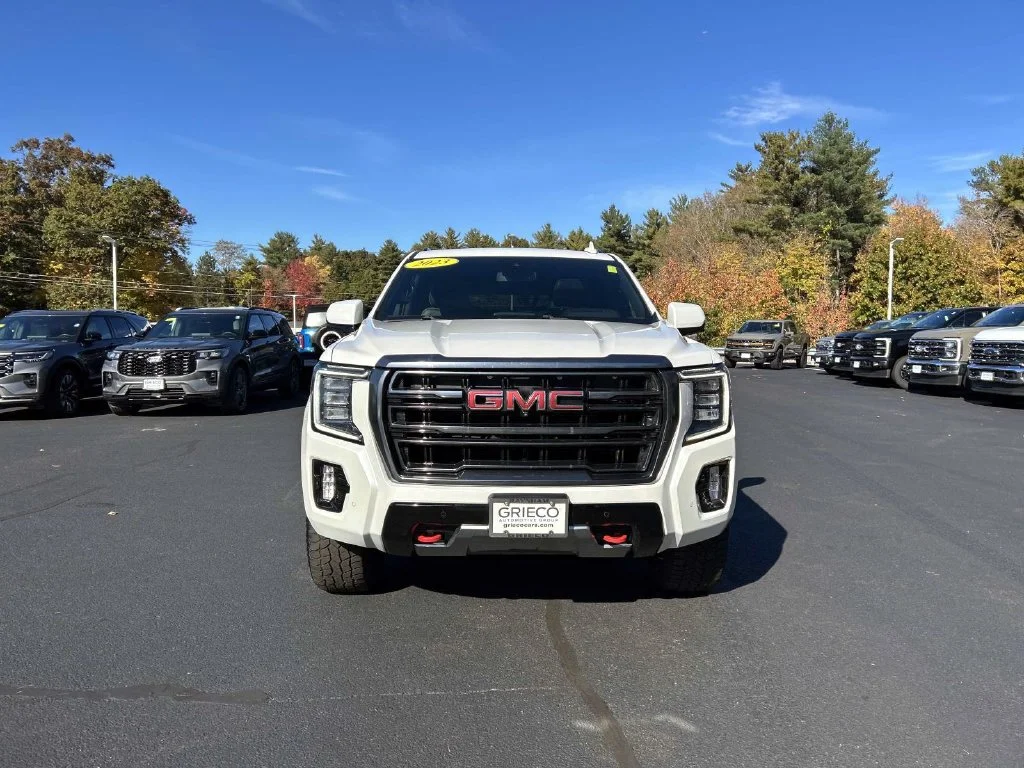 Used 2023 White Frost GMC AT4 image 8