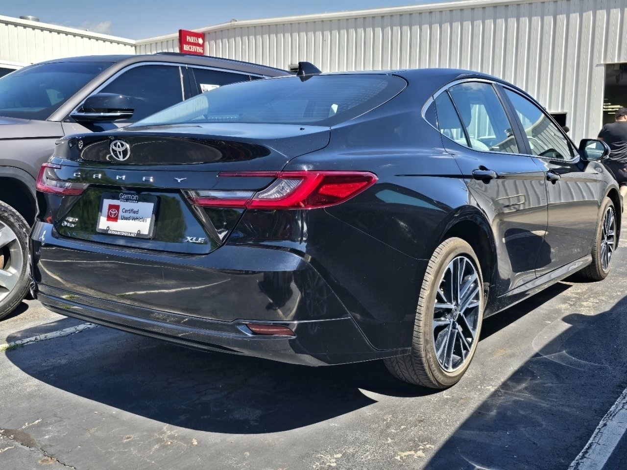 Used 2025 Black Toyota XLE image 7