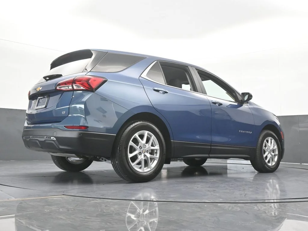 Used 2024 Lakeshore Blue Metallic Chevrolet LT image 58