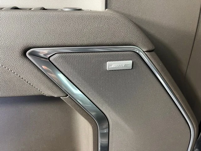 2026 GMC Sierra 1500 SLT - Photo 15