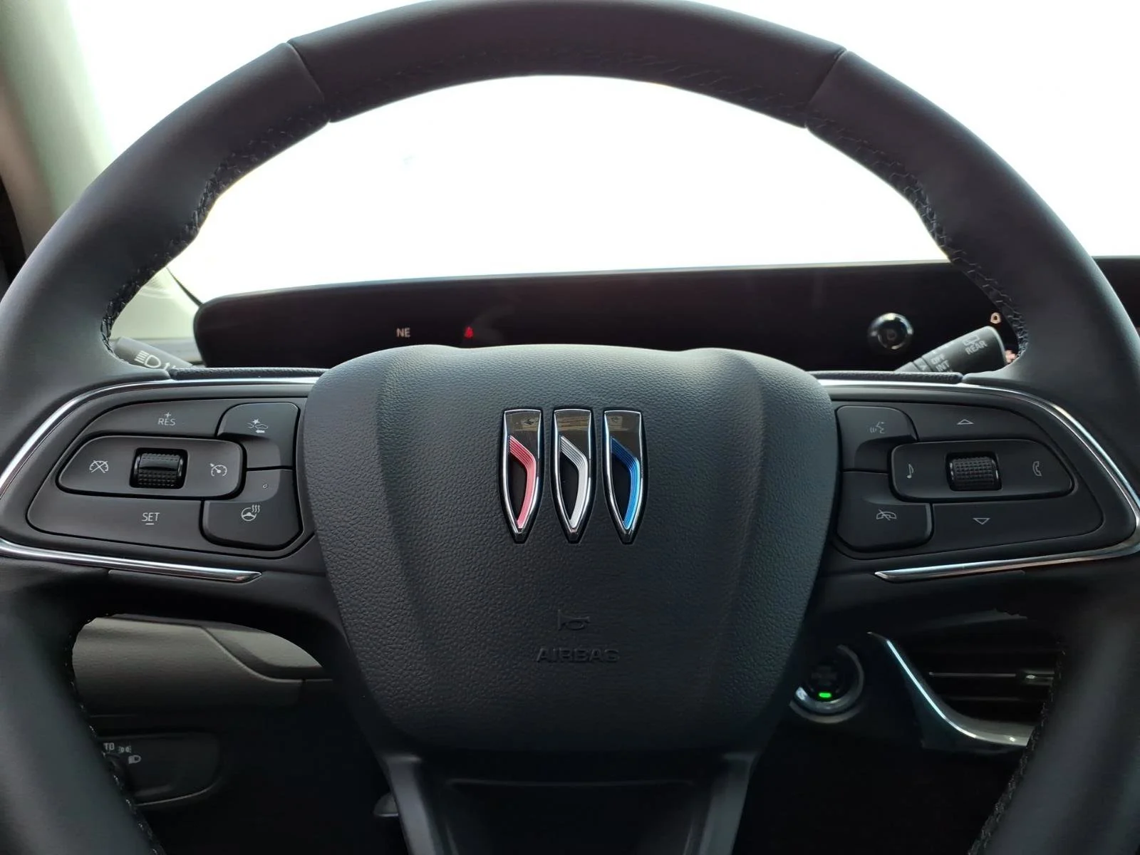 2026 Buick Encore GX Sport Touring - Photo 22