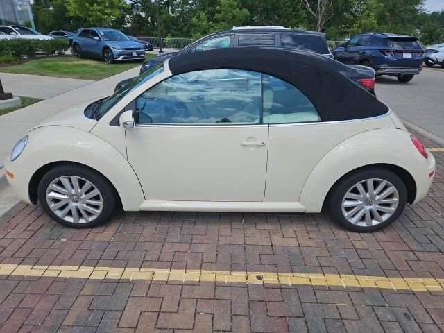 Used 2008 White Volkswagen SE image 3