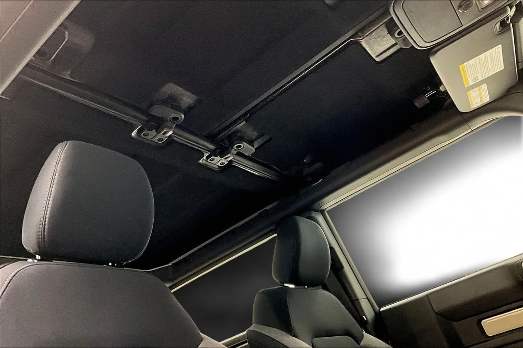 New 2025 Beige Ford Base image 27