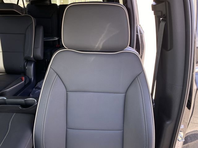 2026 Chevrolet Suburban Premier - Photo 34