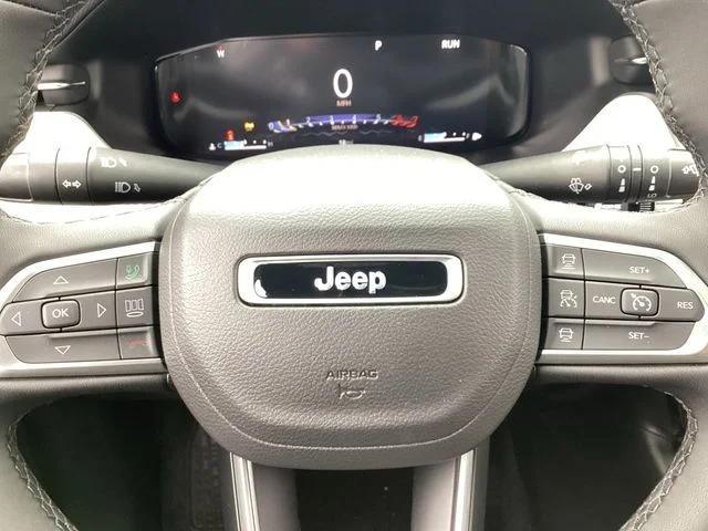 New 2026 Bright White Clearcoat Jeep LIMITED 4X4 image 13