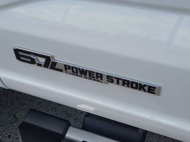 New 2026 Oxford White Ford Lariat image 10