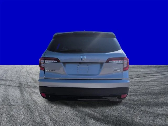 Used 2022 Lunar Silver Metallic Honda Special Edition image 5